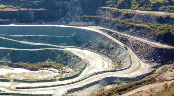 DCIM100MEDIADJI_0860.JPG Nos últimos anos, o setor de mineração tem passado por importantes mudanças, com atualizações das normas visando modernizar o controle sobre as atividades mineradoras, além de alinhar as práticas de segurança com padrões internacionais