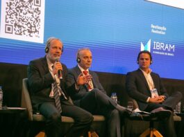 Durante painel na Exposibram 2024, executivos de diversas empresas discutiram os desafios e avanços da mineração brasileira na adoção da agenda ESG, que envolve práticas ambientais, sociais e de governança