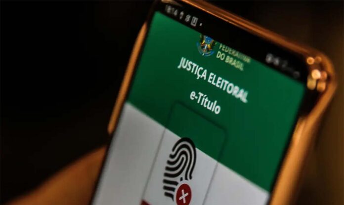 Aplicativo pode ser usado no lugar do título de papel, mas no dia das Eleições o download será suspenso pela Justiça Eleitoral