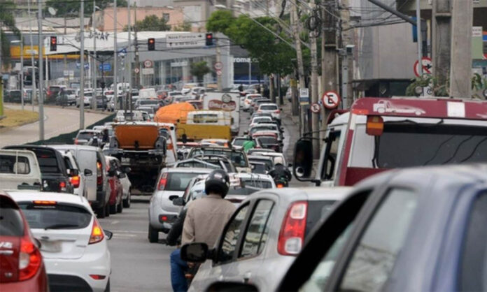 Parcelamento pode ser simulado e contratado diretamente pela internet; Exigência do Certificado de Registro e Licenciamento dos Veículos já está em vigor em Minas