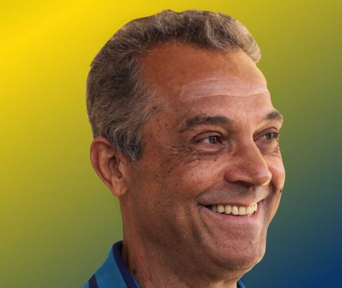 Concorrendo pelo PSD, o servidor público aposentado, de 67 anos, derrotou Zé Mota (Avante), Joãozinho de Dona Luzia (Republicanos) e Lindembergue Godinho (PL) nas eleições