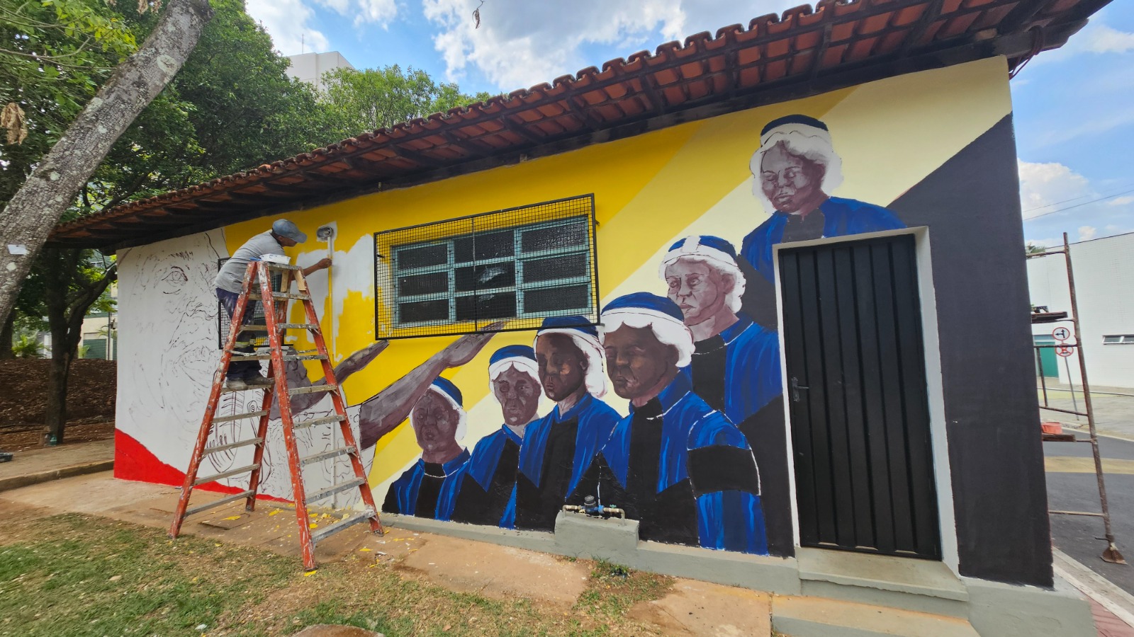 Projeto 'Traços Urbanos' cria murais para celebrar a música de João Monlevade