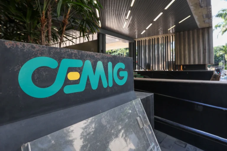 MPMG processa Cemig por apagões em Itabira e empresa pode ser condenada em R$ 2 milhões MPMG processa Cemig por apagões em Itabira e empresa pode ser condenada em R$ 2 milhões