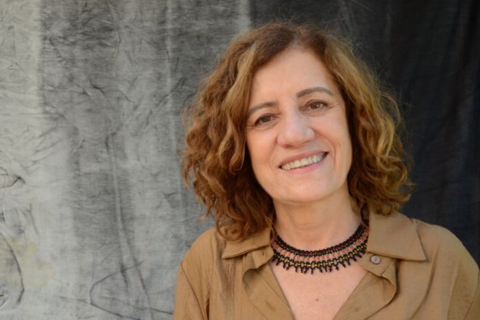 imagem site (4) Além de encontros de escritores, uma grande feira de livros, palestras e bate papos, a programação do Flitabira abriga duas importantes premiações: o Prêmio de Redação e Desenhos e Prêmio Juca Pato de Intelectual do Ano.