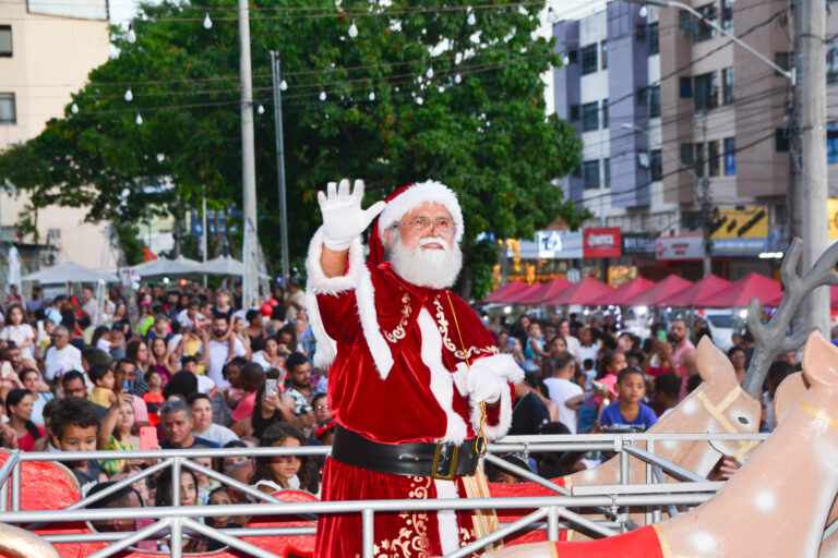 João Monlevade lança Natal de Luz 2024 com programação pra toda família João Monlevade lança Natal de Luz 2024 com programação pra toda família