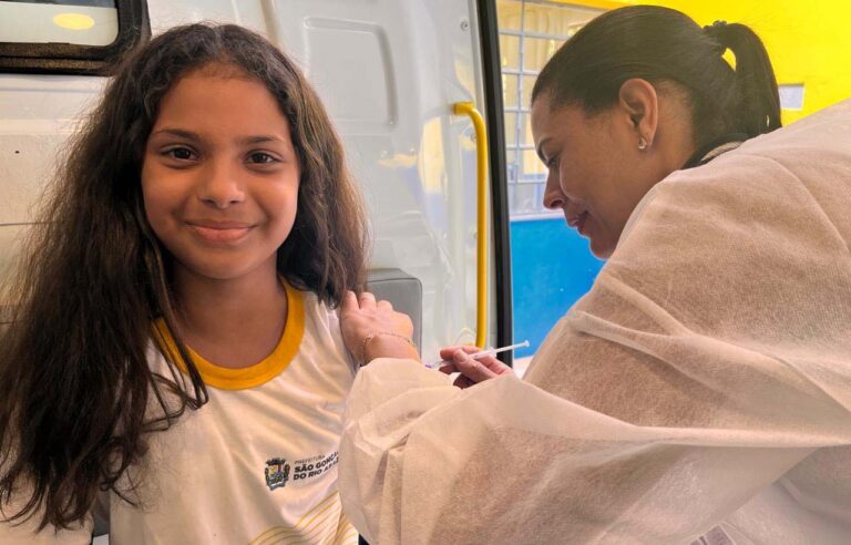 Município minerado participa da Campanha Estadual de Multivacinação; João Monlevade e Ipatinga também promovem Dia D de Vacinação