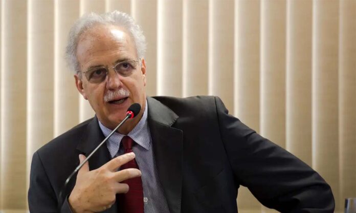 Sem Título-3 Especialista referência em mudanças climáticas diz que COP29 precisa considerar o risco de o planeta chegar até a 2,5 graus em 2050; Nobre alerta que nações desenvolvidas não acompanham urgência do tema