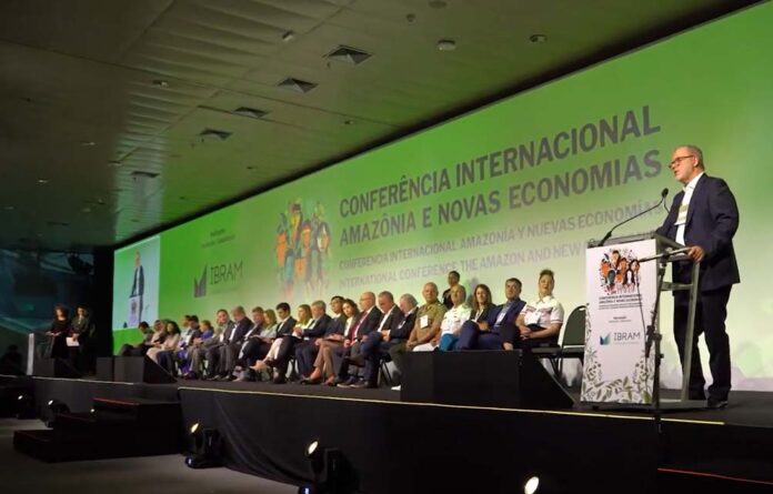 Sem Título-7 Em torno do tema desenvolvimento sustentável, segunda edição do evento promovido pelo Ibram reúne representantes dos povos da floresta, da sociedade civil, academia, setores público e privado