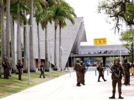 Evento marca a entrega da presidência da cúpula das maiores economias do mundo do Brasil para a África do Sul