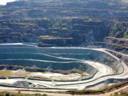 Mais do que uma mera obrigação legal, o relatório é uma poderosa ferramenta de transparência e controle, permitindo um monitoramento rigoroso das operações minerárias e assegurando a conformidade com normas ambientais e de segurança