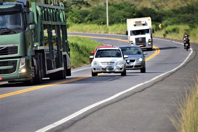 Efetivo policial nas rodovias federais será ampliado pela PRF até o Natal; De janeiro a outubro deste ano, foram 3.478 sinistros e 358 óbitos nas estradas federais