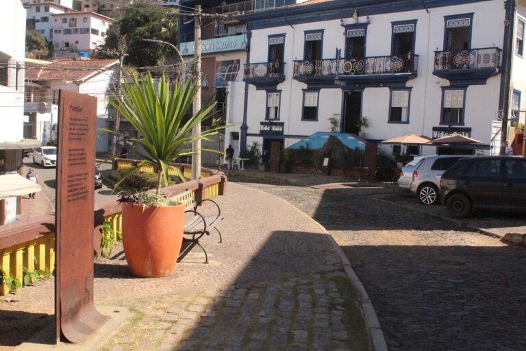 Municípios minerados membros da ACHMG estão na rota de investimentos da Cultura para 2025 Municípios minerados membros da ACHMG estão na rota de investimentos da Cultura para 2025