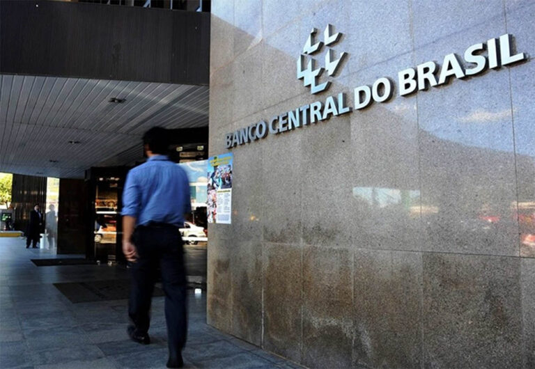 Contas públicas: Banco Central anuncia queda de 80% no déficit primário na comparação entre novembro de 2024 com o mesmo mês de 2023 Contas públicas: Banco Central anuncia queda de 80% no déficit primário na comparação entre novembro de 2024 com o mesmo mês de 2023