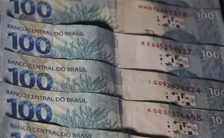 Estão concorrendo todos os consumidores que aderiram ao programa e pediram o CPF na nota no périodo entre 5 de agosto e 13 de dezembro deste ano