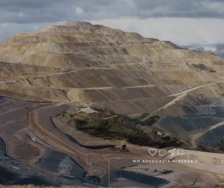 Novo medo desbloqueado na mineração: pilhas de rejeitos Novo medo desbloqueado na mineração: pilhas de rejeitos