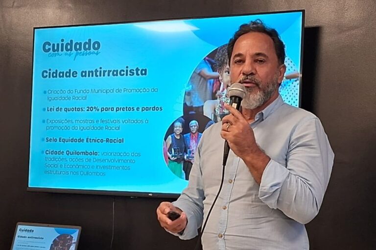 O prefeito de Itabira, Marco Antônio Lage, fez um balanço geral de seu primeiro mandato à frente do Executivo local, falou de projetos já engatilhados para os próximos quatro anos e destacou os caminhos que quer trilhar à frente da prefeitura.