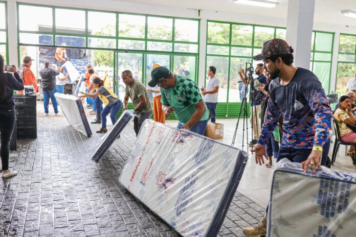 Cidade de Ipatinga enfrenta desafios com novas chuvas, mas reforça esforços para amparar desalojados e desabrigados