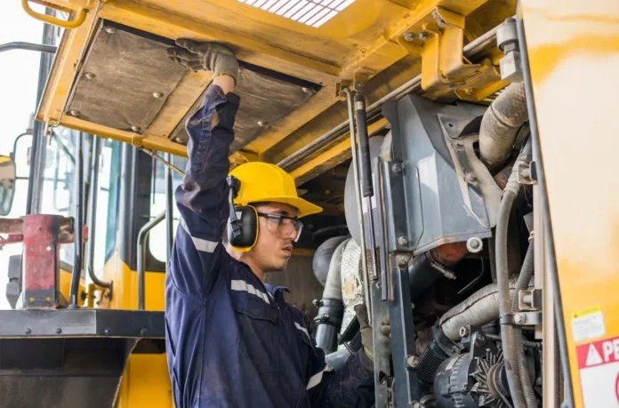Os interessados em participar do processo seletivo em Santa Maria de Itabira devem enviar o currículo para o WhatsApp (31) 9 8969-1998.