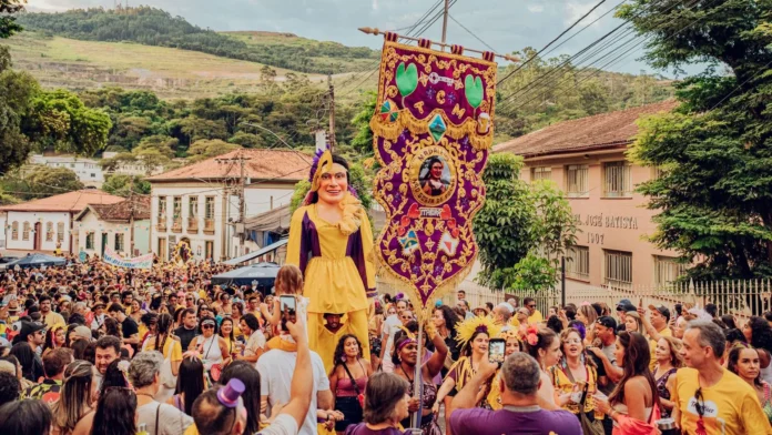 O Pré-Carnaval Haja Amor de 2025 em Itabira ficará marcado como uma festa inesquecível, que reuniu tradição, música e um grande espírito de união