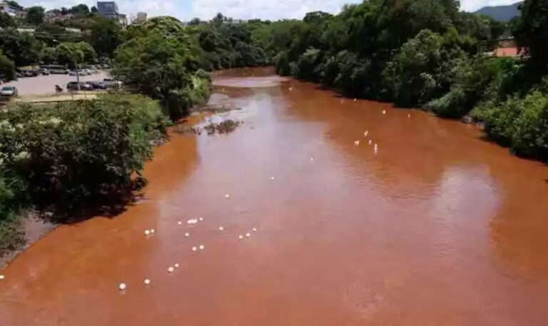 Estudo revela riscos à saúde humana após rompimento das barragens em Mariana e Brumadinho