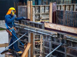 Na última sexta-feira (21) a construtora Barbosa Mello (CBM), uma das mais renomadas empresas de engenharia do Brasil, anunciou a abertura de novas vagas de emprego em Congonhas (MG) e região.