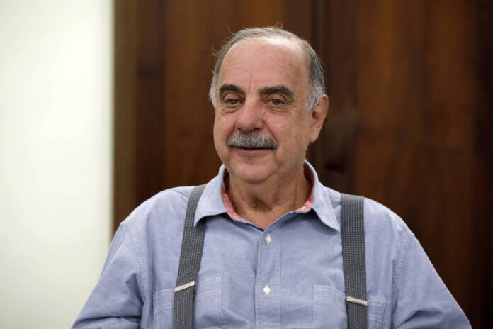 Nos últimos meses, Fuad Noman enfrentou diversas complicações, incluindo dores nas pernas, sinusite, pneumonia, diarreia e desidratação. Durante o tratamento, chegou a ser entubado duas vezes e passou por uma traqueostomia