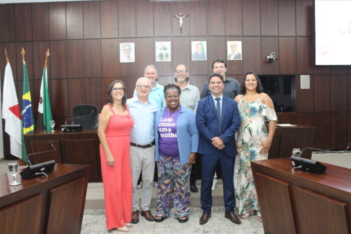 Posse Procuradoria da Mulher - 13032025 - Flávio Lial (44) O evento em João Monlevade contou com a presença da Ministra dos Direitos Humanos e da Cidadania, Macaé Evaristo, do Prefeito Dr. Laércio José Ribeiro, do presidente da Câmara Municipal, Fernando Linhares (Podemos), além dos vereadores Leles Pontes (Republicanos) e Thiago Titó (MDB)