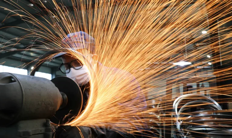 Minas Gerais responde por 30% da produção nacional de aço e possui uma importância estratégica para a indústria siderúrgica do Brasil