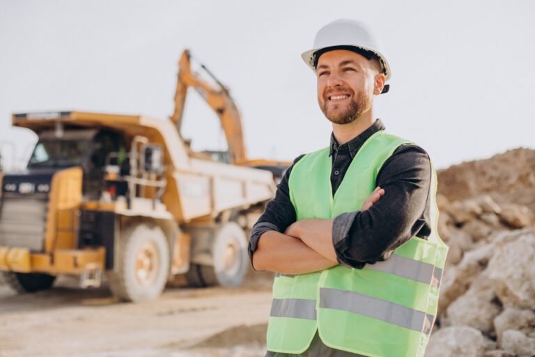 Emprego em Minas: comece a semana com diversas vagas no setor de mineração Emprego em Minas: comece a semana com diversas vagas no setor de mineração