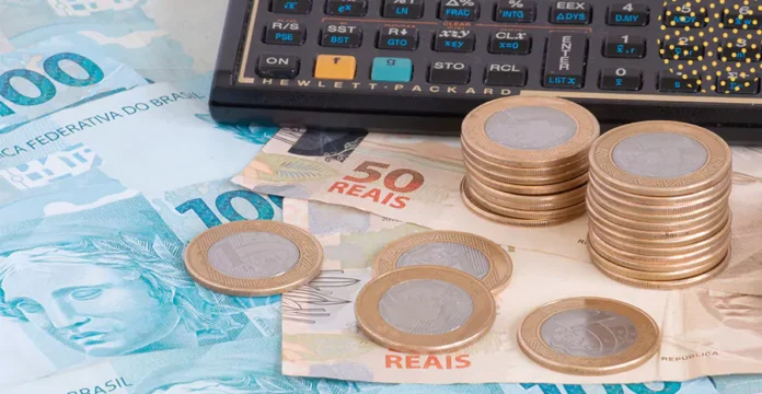 Após a aprovação na Câmara, o anteprojeto do piso salarial será encaminhado para avaliação do Executivo Municipal