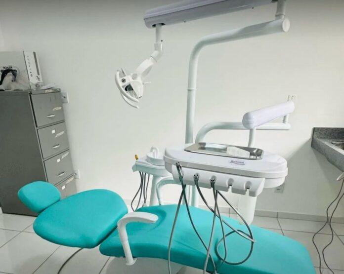 A iniciativa visa levar sorrisos e promover a saúde entre os moradores de Conceição do Mato Dentro, reafirmando o compromisso da administração municipal com o bem-estar da população.