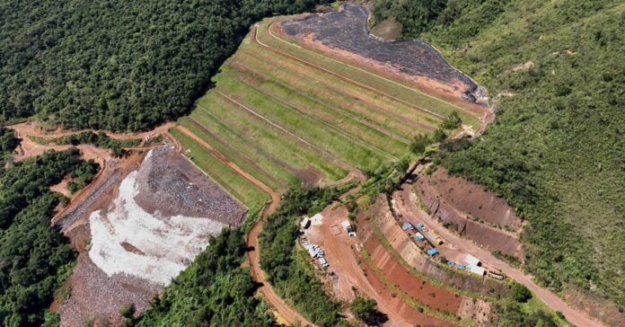 Mineração Morro do Ipê anuncia investimento de R$ 200 milhões na descaracterização de barragens em Minas