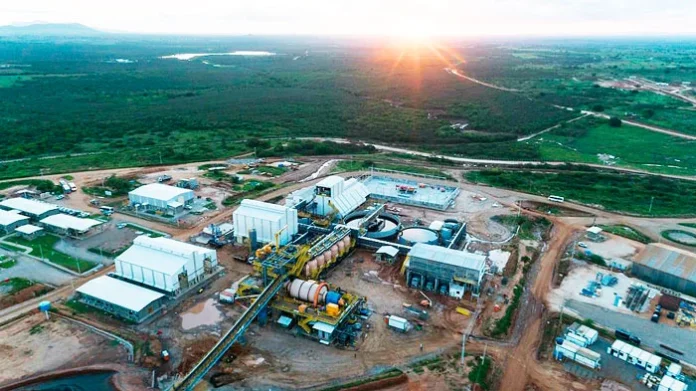 Mineração Vale Verde Em 2024, a Mineração Vale Verde obteve resultados expressivos com a produção de 18,3 mil toneladas de cobre e 8,2 mil onças de ouro na Mina Serrote
