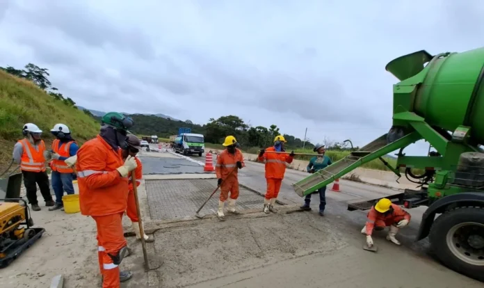 Obras-1536x914 Durante esse período, a Nova 381 solicita que os motoristas redobrem a atenção, especialmente em trechos com sinalização de reparos emergenciais