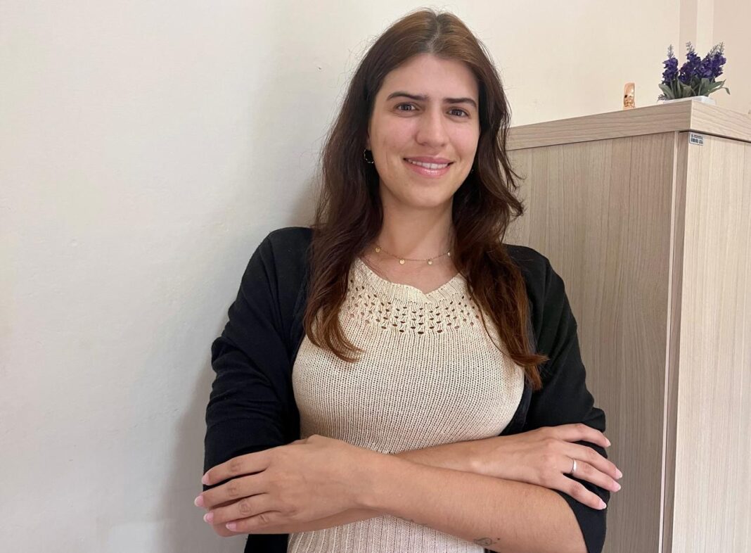 Psico Além de cuidar da saúde mental, a proposta de ter uma psicóloga também visa aumentar a produtividade e contribuir para uma administração mais eficiente, sensível às necessidades de quem atua diariamente em prol da população