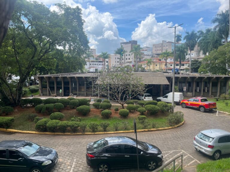 A Prefeitura de João Monlevade publicou o Decreto nº 79/2025, que estabelece três dias de ponto facultativo nas repartições públicas municipais