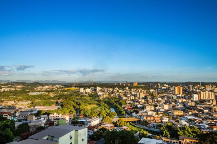 O Conselho Municipal da Cidade de Ipatinga é composto por representantes do poder público e da sociedade civil