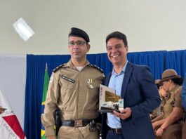 O evento ocorreu no salão nobre do Real Esporte Clube e reuniu diversas autoridades civis e militares, representantes de entidades da sociedade civil e lideranças políticas da região do Médio Piracicaba