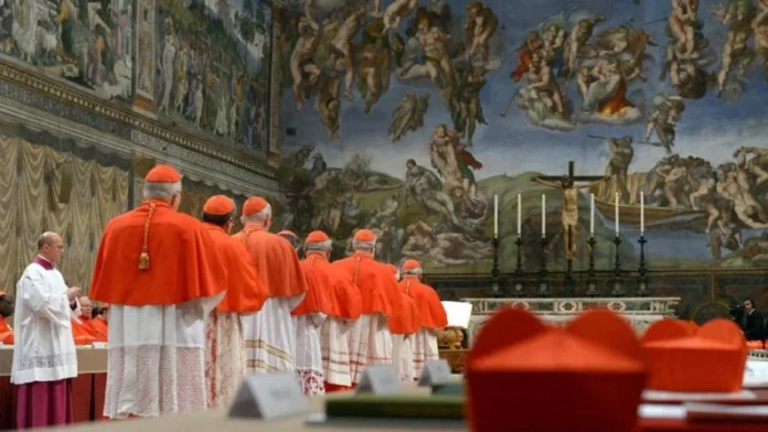 conclave-foto-vatican-news-848x477 Reunião secreta entre cardeais define o futuro da Igreja Católica; saiba o que acontece por trás das portas fechadas da Capela Sistina