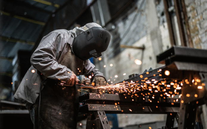 indústria do aço ArcelorMittal alerta que importação desleal cresceu 29% e ameaça o futuro da indústria do aço no Brasil