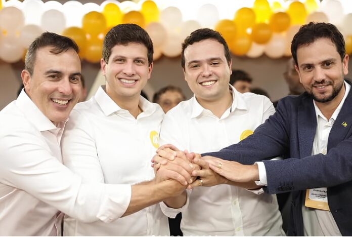 otacilinho-pdt Cerimônia reuniu lideranças de quase 100 municípios. Otacilinho, que já demonstrava influência regional como prefeito de uma das cidades mais afetadas pela atividade mineradora, agora assume a missão de transformar essa trajetória local em força estadual