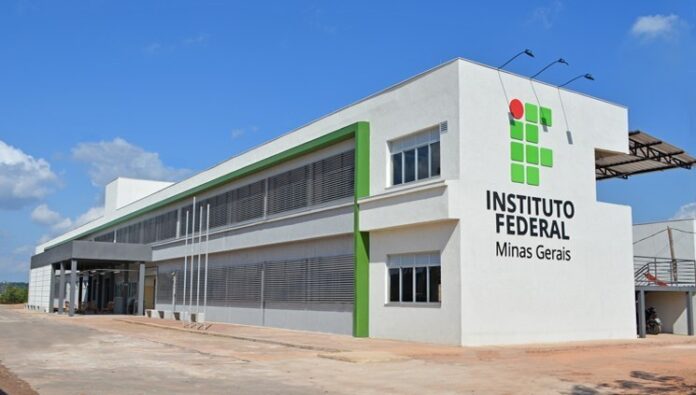 A proposta do IFMG é garantir que os cursos ofertados estejam alinhados com as vocações econômicas e demandas sociais do Vale do Aço