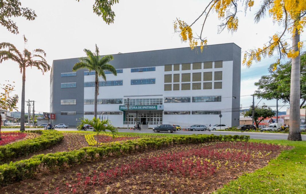 Prefeitura de Ipatinga A decisão foi publicada no Diário Oficial do Município na última sexta-feira (13) e visa reorganizar o funcionamento da administração pública após o feriado de Corpus Christi
