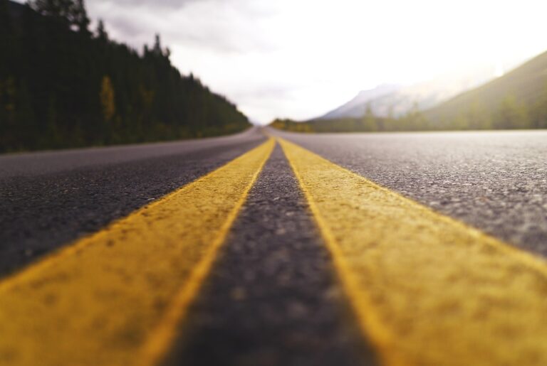 Rodovias em Minas terão R$ 12,4 bilhões em obras com novo pacote de concessão Rodovias em Minas terão R$ 12,4 bilhões em obras com novo pacote de concessão