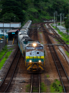 trem-de-passageiros-img1 A previsão é que os trabalhos de construção na Estrada de Ferro Vitória a Minas (EFVM) durem 28 meses, com início no primeiro ano e conclusão até o fim do terceiro ano do projeto