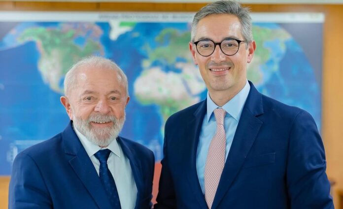 vale-lula O presidente ainda pontuou que a nova liderança da Vale parece compreender a importância de manter uma relação “respeitosa e civilizada” com todos os setores da sociedade