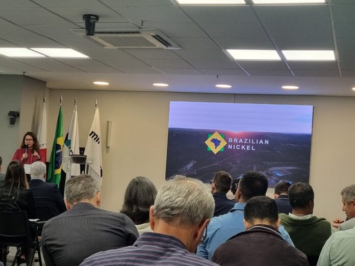O Workshop foi palco de apresentações de peso, com a Samarco e a Brazilian Nickel destacando seus projetos e compartilhando detalhes importantes sobre suas iniciativas