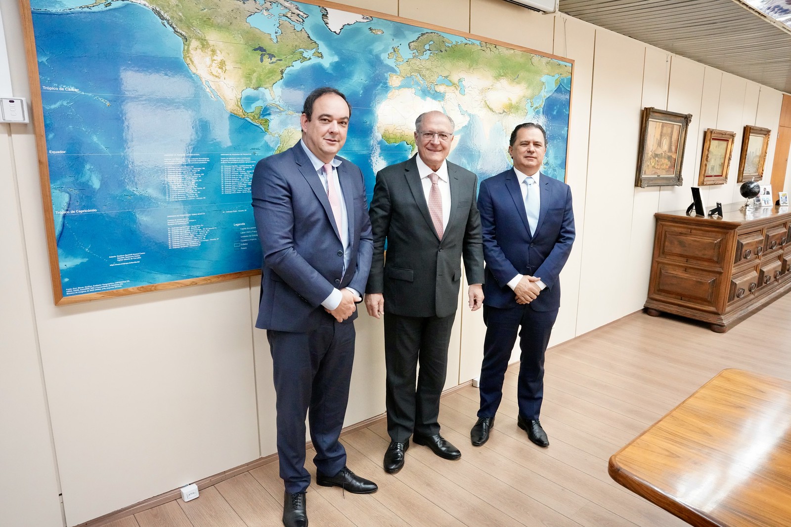 FIEMG se reúne com Geraldo Alckmin para discutir impacto da tarifa de 50% dos EUA sobre exportações brasileiras a partir de agosto
