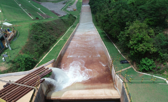 barragem-da-Vale-no-PA-1074x654 A impermeabilização das barragens foi realizada com tecnologia de ponta, visando proteger as estruturas contra o desgaste natural e a infiltração de água, que pode comprometer sua integridade ao longo do tempo