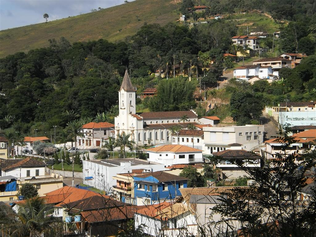 Prefeito Augusto e comitiva celebram conquistas inéditas para o município de Rio Piracicaba após reunião estratégica com a mineradora. Recursos serão aplicados em saúde, educação, infraestrutura e eventos culturais